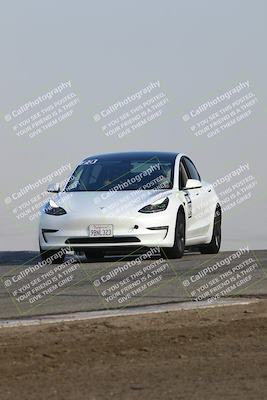 media/Oct-19-2025-Speed Ventures (Sun) [[a6e7fe67be]]/TC B/Session 1 (Grapevine)/